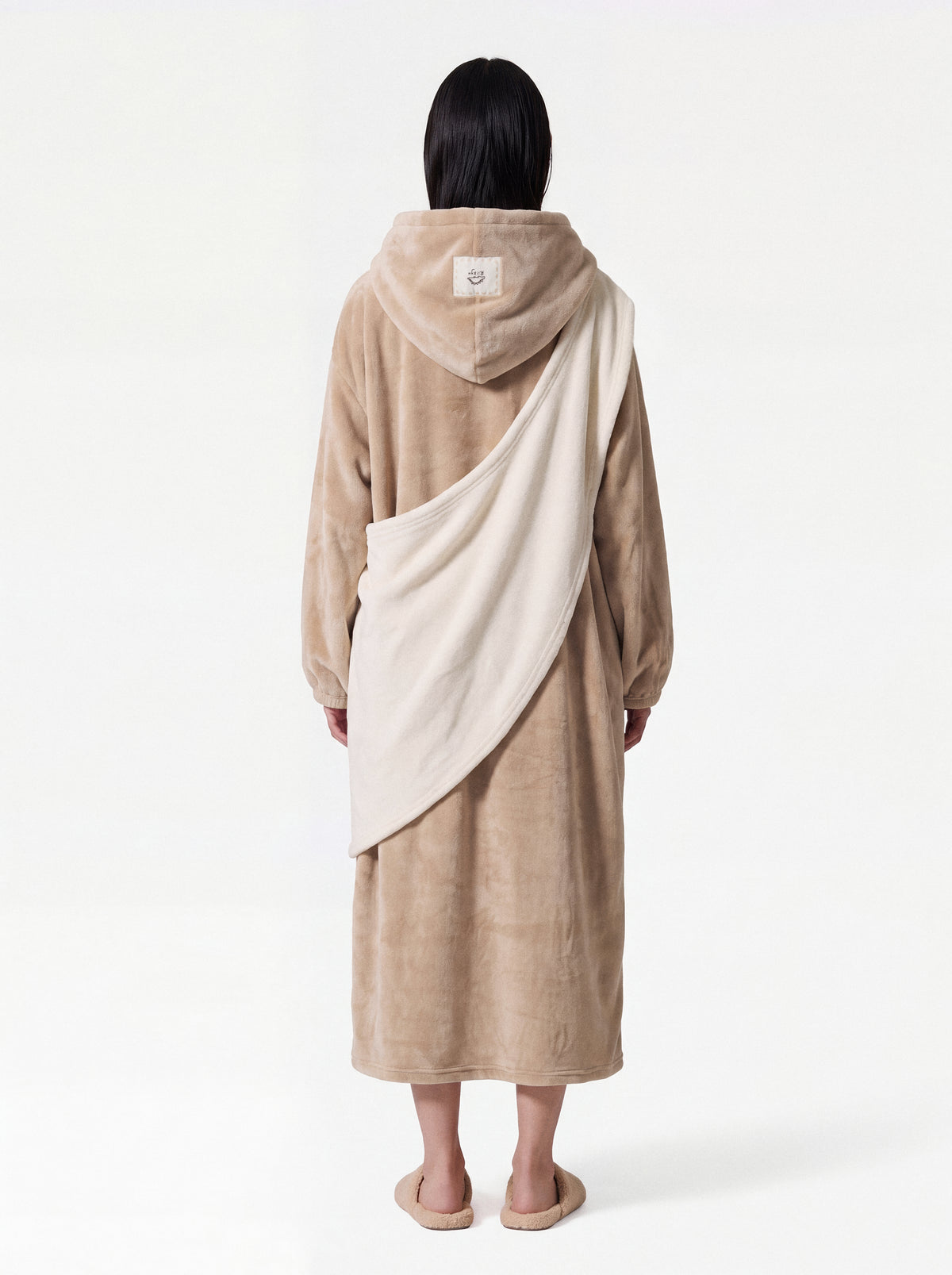 wearable pet carrier: beige blanket hoodie with pet pouch